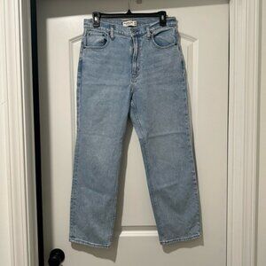 NWOT Abercrombie & Fitch Straight Leg Jeans 90’s Ultra High Rise